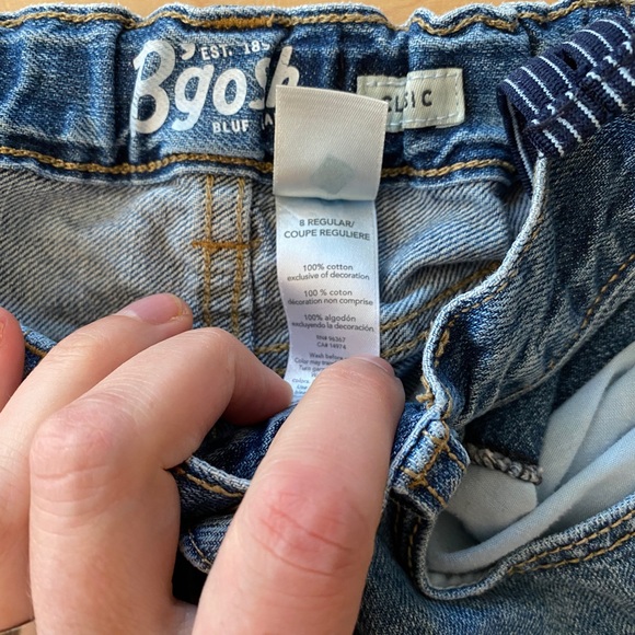 Pair of Osh Kosh Blue Jeans - Picture 6 of 7